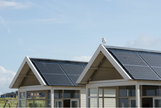 solar-panels-on-cabin-roof